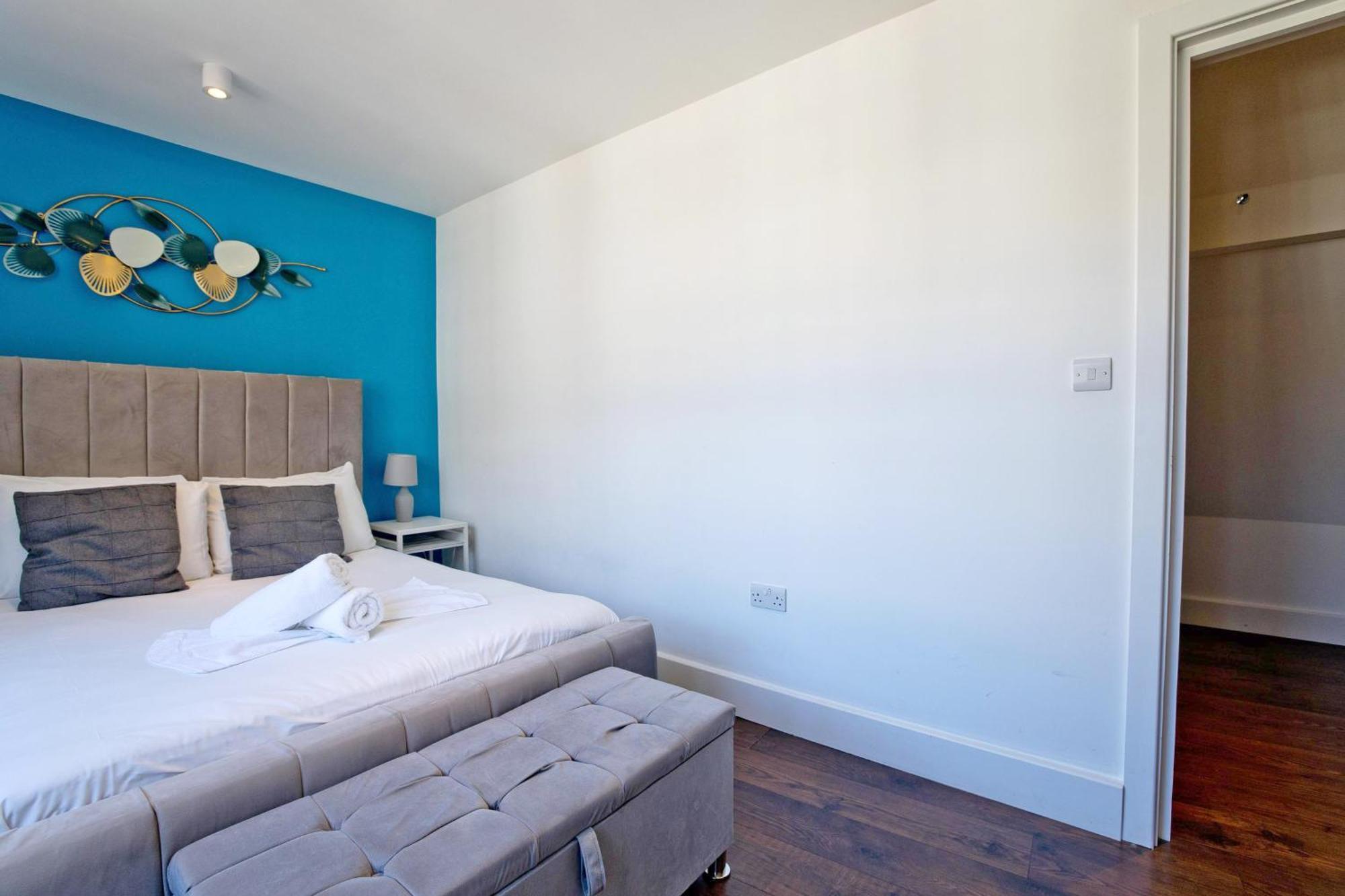 Imperial Middlesex Street Apartments London Exterior photo