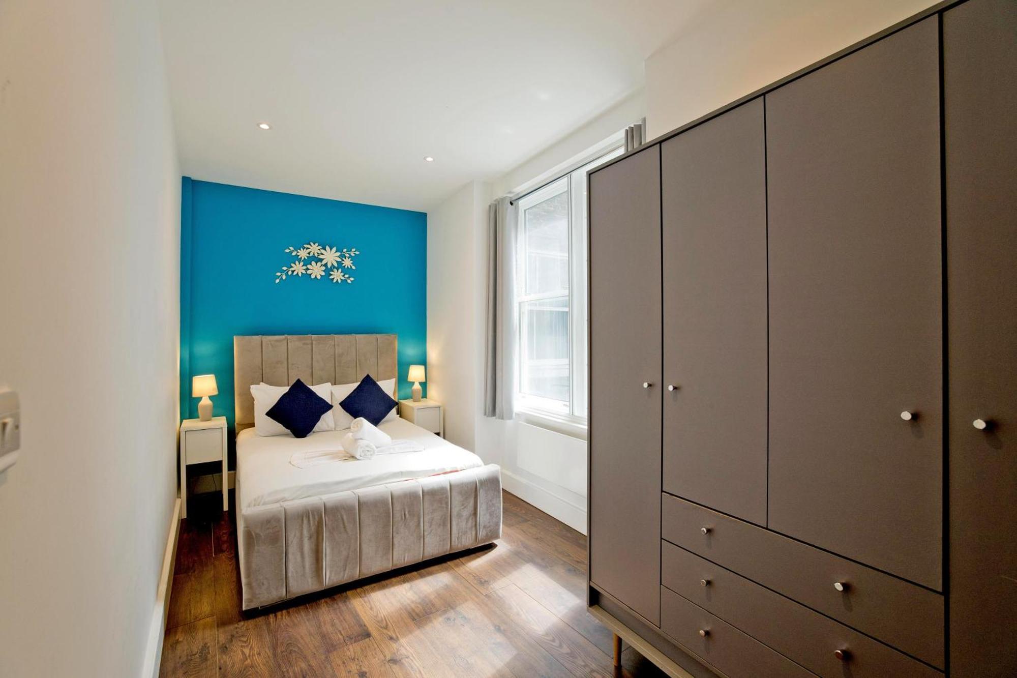 Imperial Middlesex Street Apartments London Exterior photo